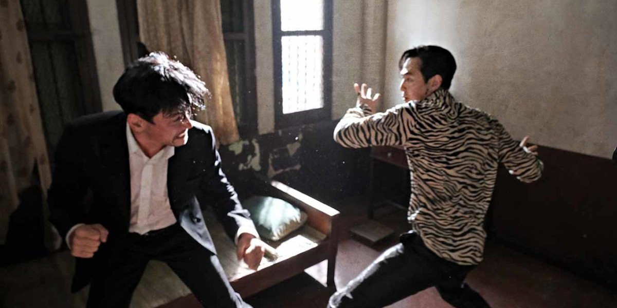 ノワールアクション映画、韓国映画、引退のための最後の殺しのミッションが破滅の始まりだった・・・ 東京、インチョン、バンコクを巡り、たった2人の血で血を争う殺し合いが闇の組織や警察を巻き込んでの壊滅的な抗争劇を生む。、凄腕の暗殺者 V.S. 冷酷な殺し屋、狂気のノワール アクション、ファン・ジョンミン、イ・ジョンジェ、パク・ジョンミン、チェ・ヒソ、白竜、豊原功補 、ただ悪より救いたまえ、Deliver Us from Evil、ホン・ウォンチャン